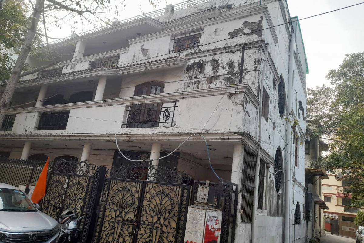 Investment property in Karol Bagh